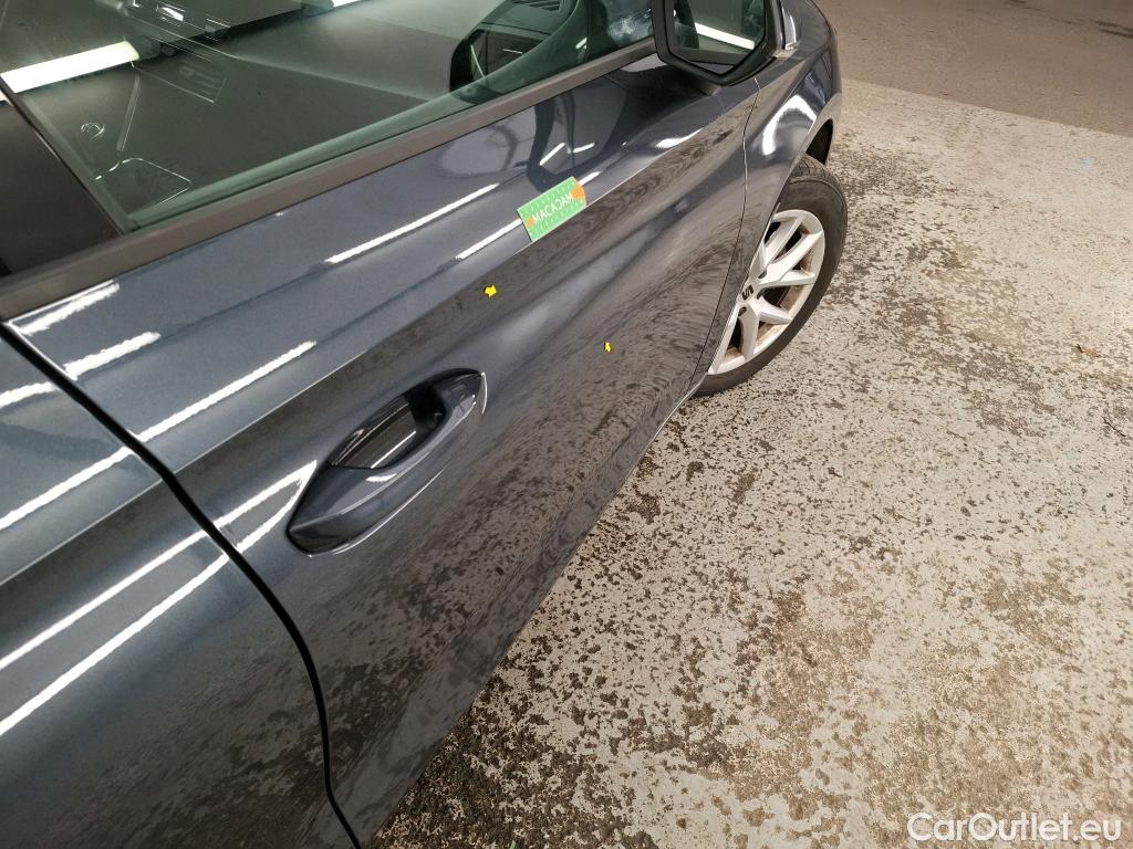  Seat  Leon SEAT  / 2020 / 5P / Berline 1.0 TSI 110 S&S Style Business #4