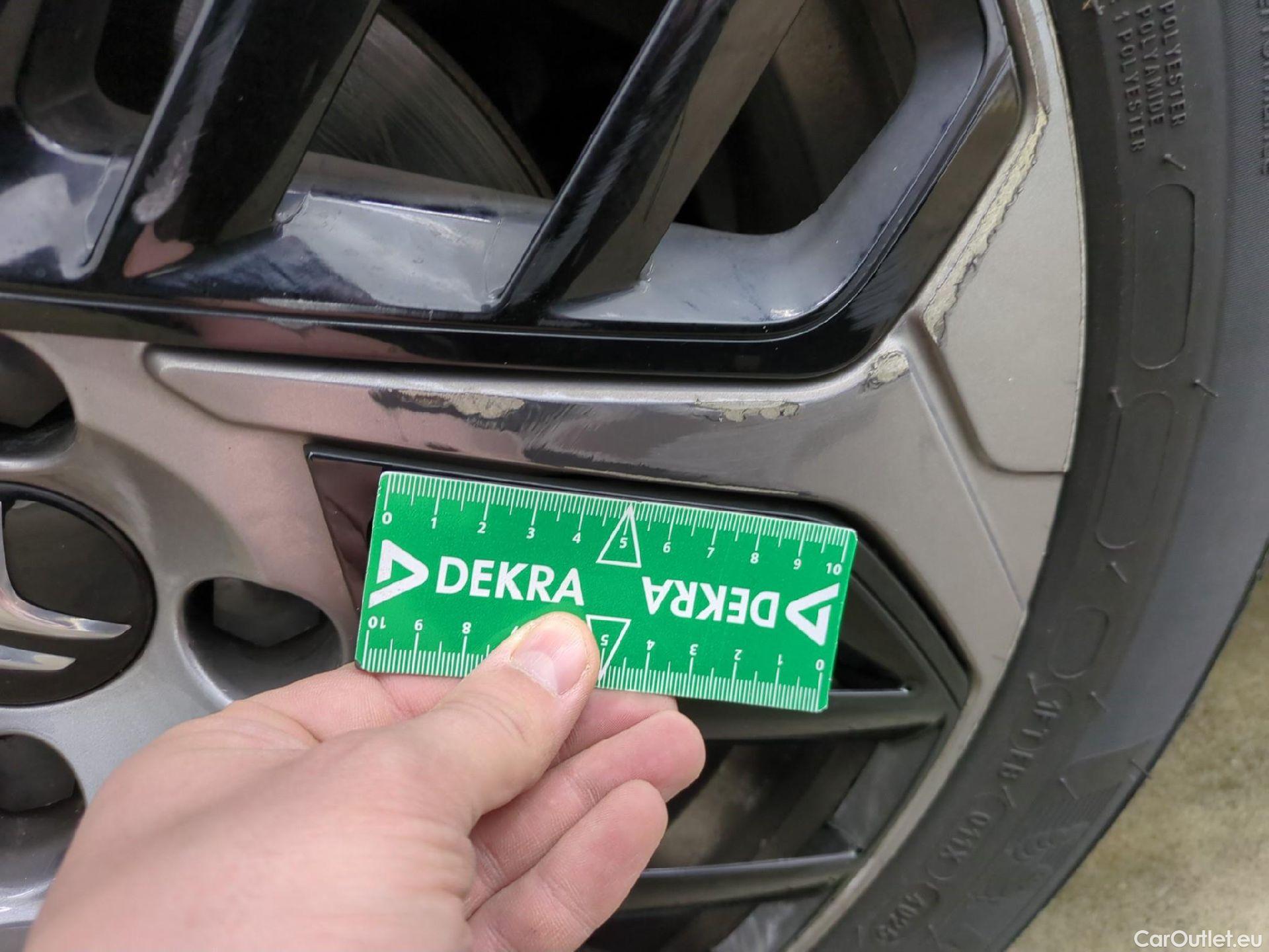  Citroen  C4  X Feel Pack 1.2 PureTech 130CV BVA8 6E #17