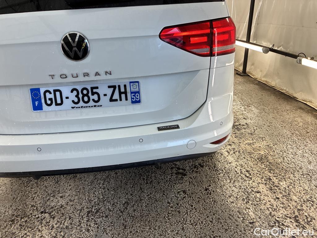  Volkswagen  Touran  Carat BlueMotion Tech 1.5 TSI 150CV BVA7 E6d #1