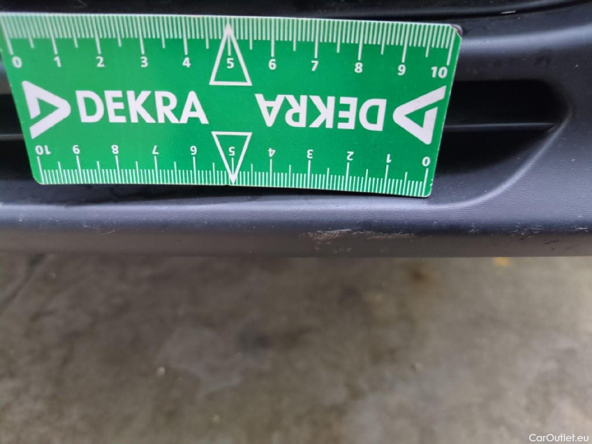  Citroen  C4  X Feel Pack 1.2 PureTech 130CV BVA8 6E #47