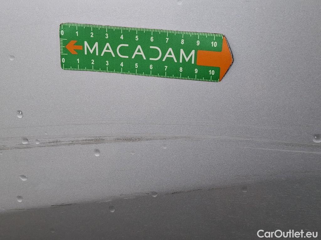  Mercedes  A-Klasse MERCEDES-BENZ Classe A Compact  2018  5P  Berline A 250 e Business Line 8GDCT #33