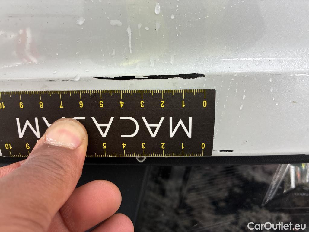  Volkswagen  Touran  Carat BlueMotion Tech 1.5 TSI 150CV BVA7 E6d #8