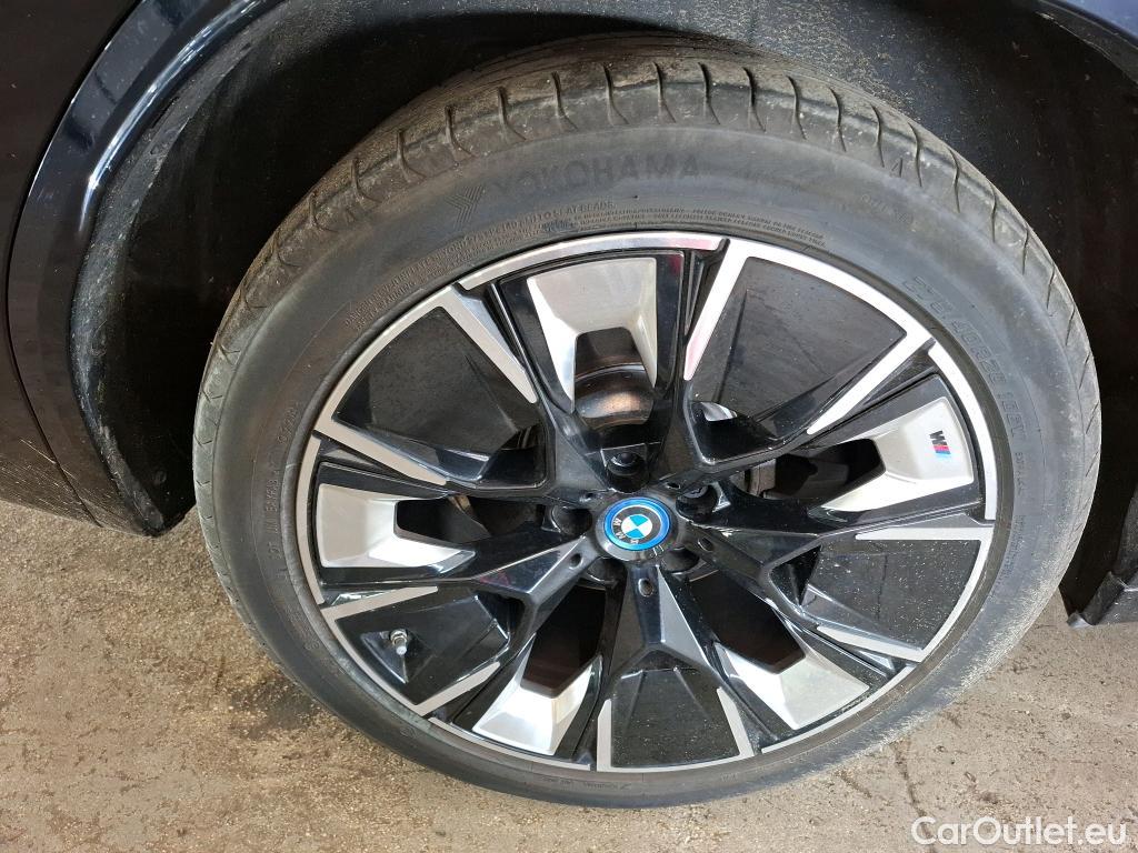  Bmw  iX3 Série  Impressive 80kWh BVA #7