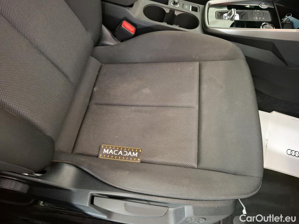  Audi  A3 AUDI  Berline / 2020 / 4P / Berline 35 TFSI 150 MHEV S Tronic Business Line #17