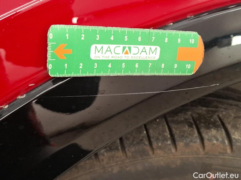  Alfa Romeo  TONALE ALFA ROMEO  / 2022 / 5P / SUV 1.3T PHEV 280 AT6 Q4 Edizione Speciale(SP) #20