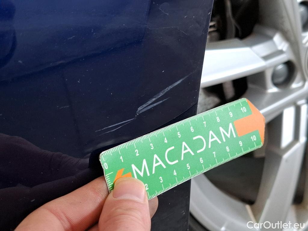  Audi  A3 AUDI  Sportback / 2020 / 5P / Berline 40 TFSI e 204 S Tronic Business Exec #9