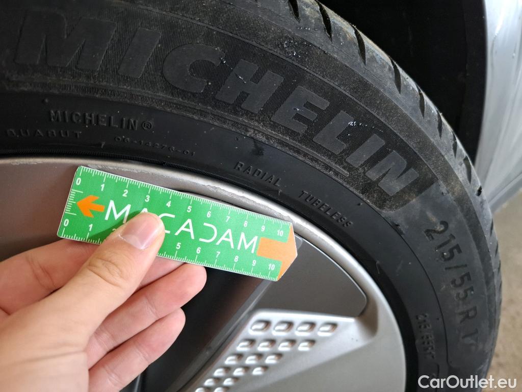  Hyundai  Konna Kona Creative Electrique 2WD 39kWh BVA #6