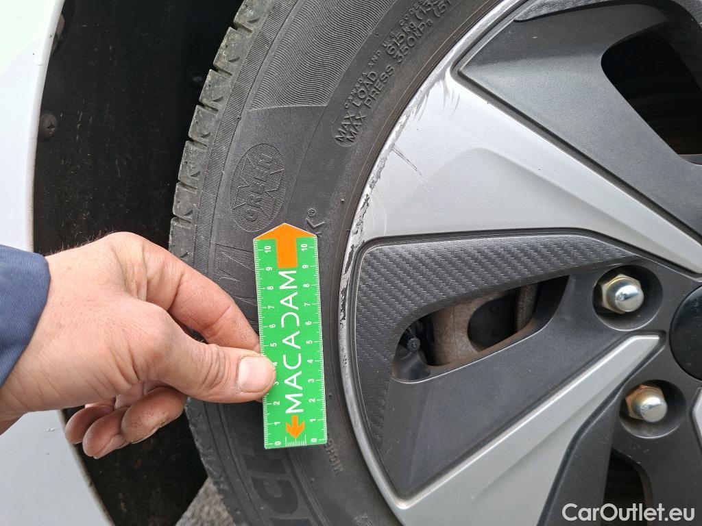  Hyundai   Ioniq Ioniq Business Hybrid 1.6 GDI 140CV BVA6 E6 #19