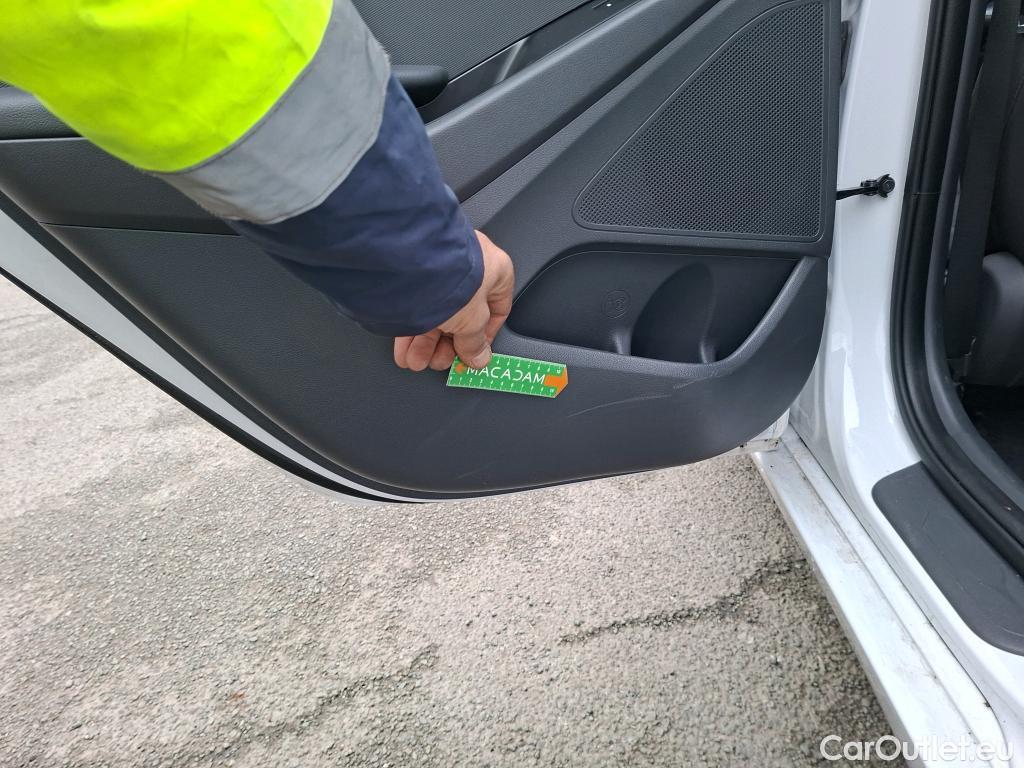  Hyundai   Ioniq Ioniq Business Hybrid 1.6 GDI 140CV BVA6 E6 #23