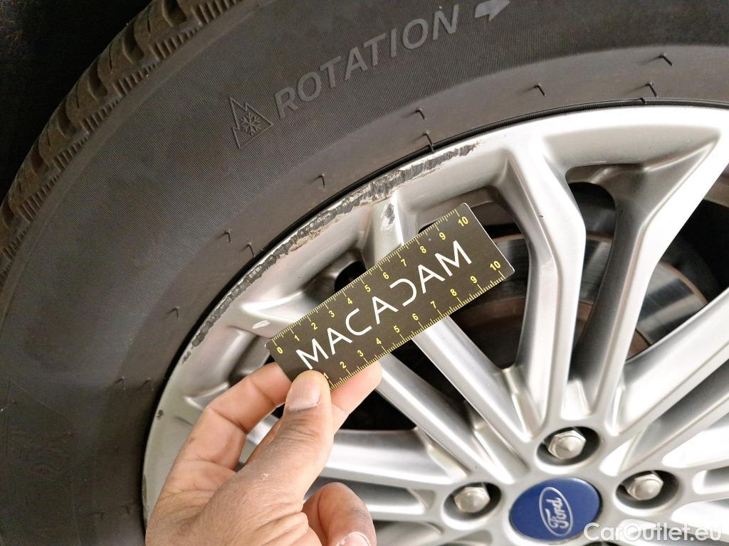  Ford  Mondeo FORD  SW / 2019 / 5P / Break SW 2.0 HYBRID 187 auto Titanium Business #21