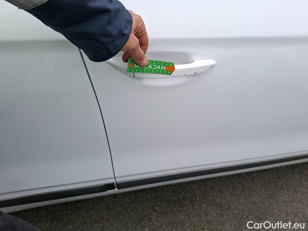  Hyundai   Ioniq Ioniq Business Hybrid 1.6 GDI 140CV BVA6 E6 #30