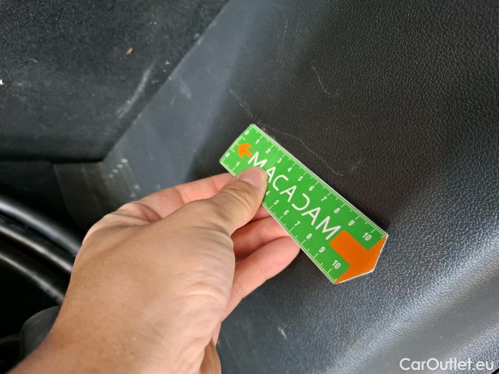  Hyundai  Konna Kona Creative Electrique 2WD 39kWh BVA #29