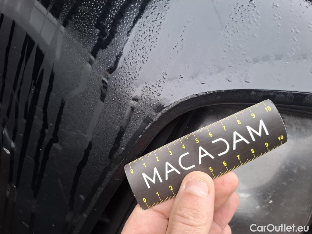  Hyundai  Tucson HYUNDAI  / 2020 / 5P / SUV 1.6 PHEV 265 HTRAC BUSINESS 4WD AUTO #9