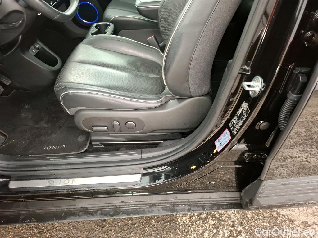  Hyundai   Ioniq HYUNDAI 5 / 2021 / 5P / SUV BEV 77KWH RWD CREATIVE #3