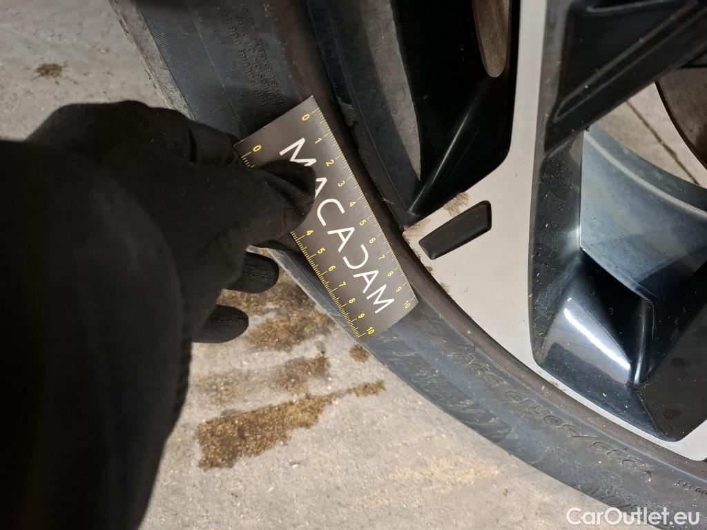  KIA  Sportage KIA  / 2021 / 5P / SUV 1.6 T-GDI 265 PHEV AUTO 4WD GT-L PREM BU #6