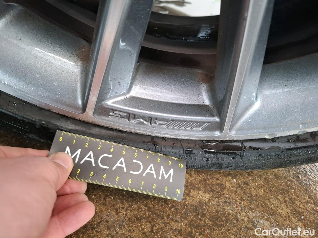  Mercedes  A-Klasse MERCEDES-BENZ Classe A Berline / 2018 / 4P / Berline A 250 e AMG Line 8G-DCT #29