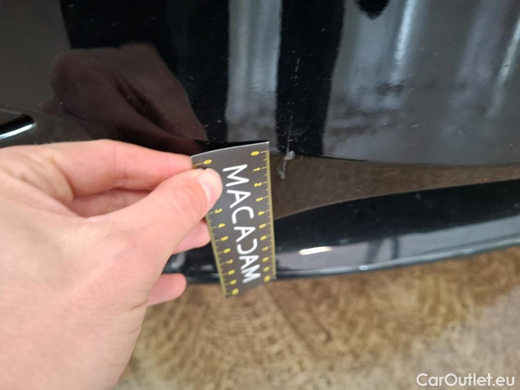  Tesla  Model Y TESLA  / 2020 / 5P / SUV Grande Autonomie RWD #16