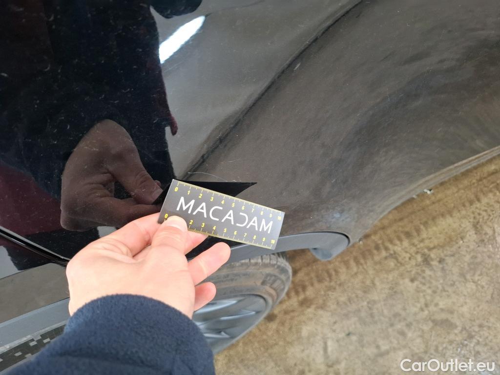  Tesla  Model Y TESLA  / 2020 / 5P / SUV Grande Autonomie RWD #18