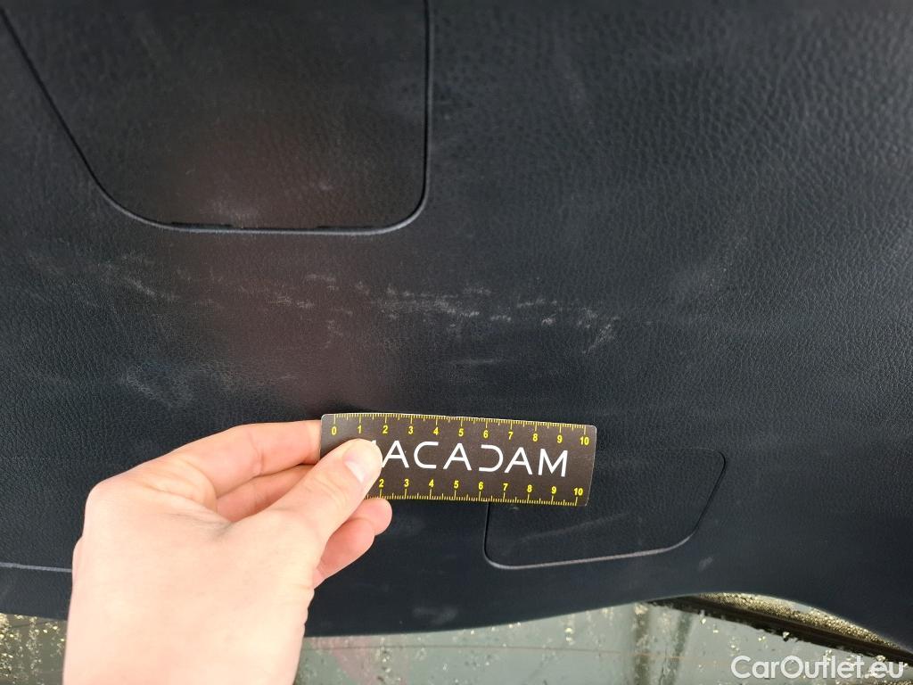  Toyota  C-HR TOYOTA  5p Berline 1.8 HYBRIDE 122 GRAPHIC #11