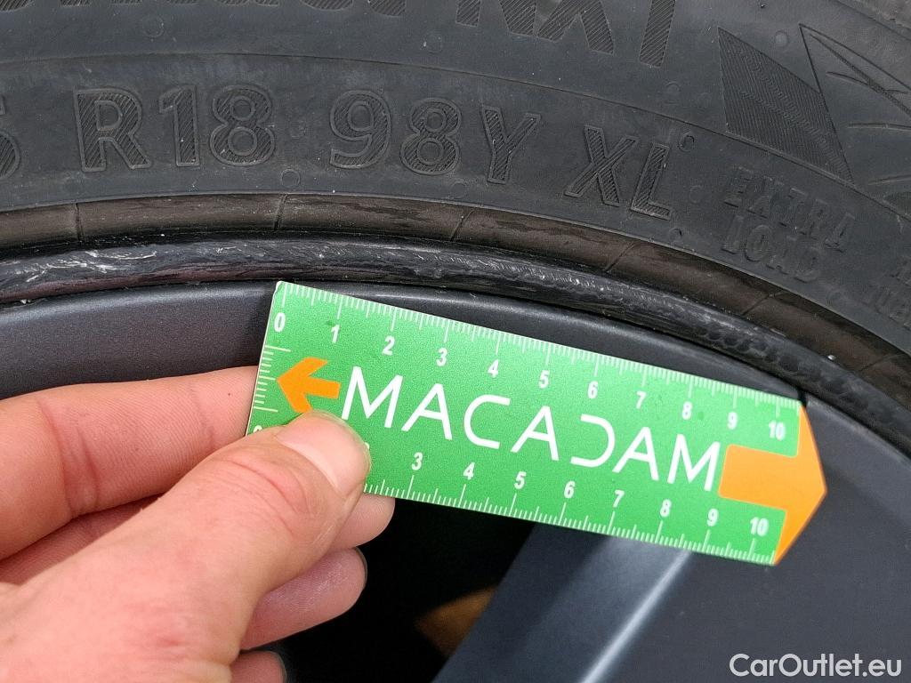  Tesla  Model 3 TESLA  / 2018 / 4P / Berline Grande Autonomie Dual Motor AWD #14