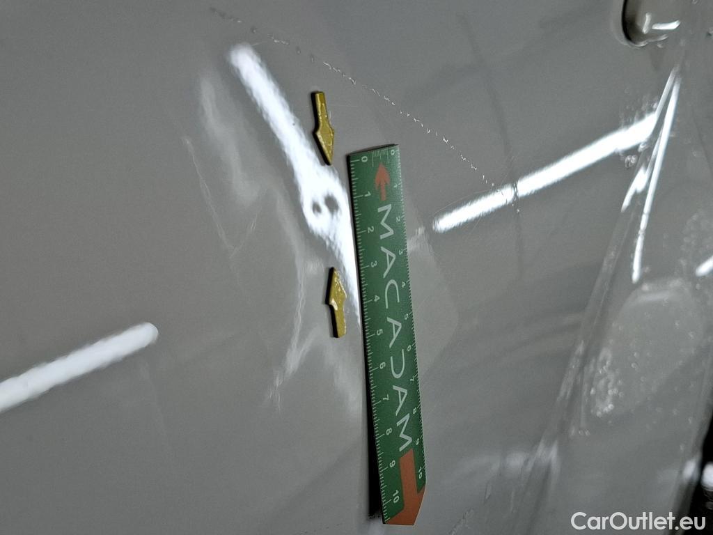  Toyota  Yaris TOYOTA  Hybride / 2019 / 5P / Berline Hybride 116h France Business Stage Acad #29