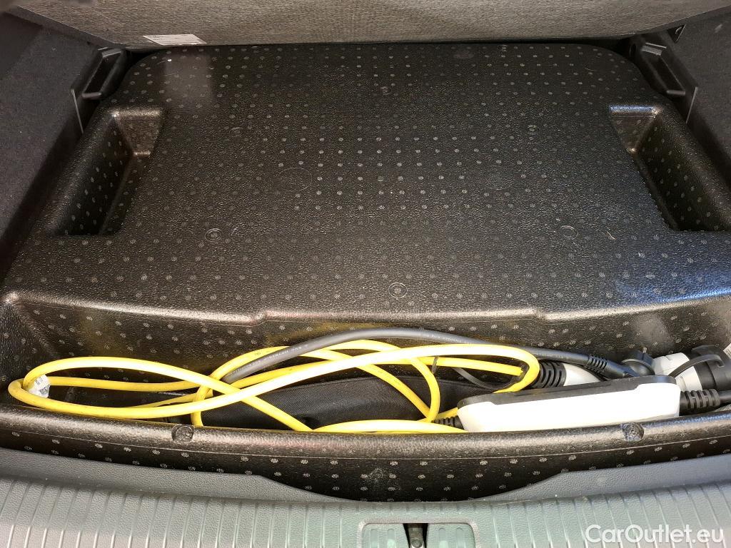  Volkswagen  Tiguan VOLKSWAGEN  / 2020 / 5P / SUV 1.4 eHybrid 245 DSG6 R-Line #19