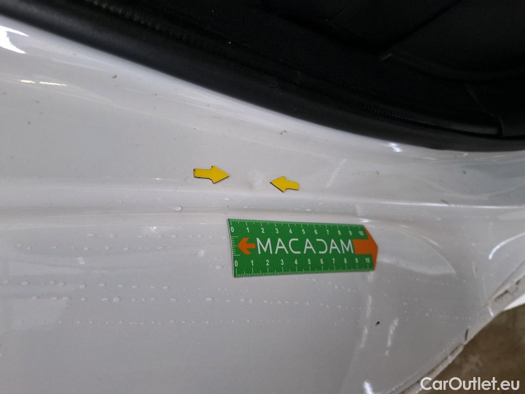  Toyota  Yaris TOYOTA  Hybride / 2019 / 5P / Berline Hybride 116h France Business Stage Acad #26