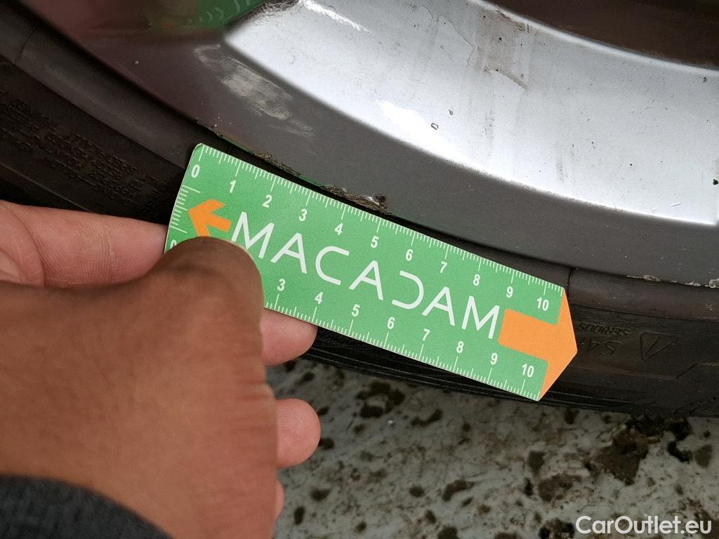  Volkswagen  Tiguan VOLKSWAGEN  / 2020 / 5P / SUV 1.4 eHybrid 245 DSG6 R-Line #14