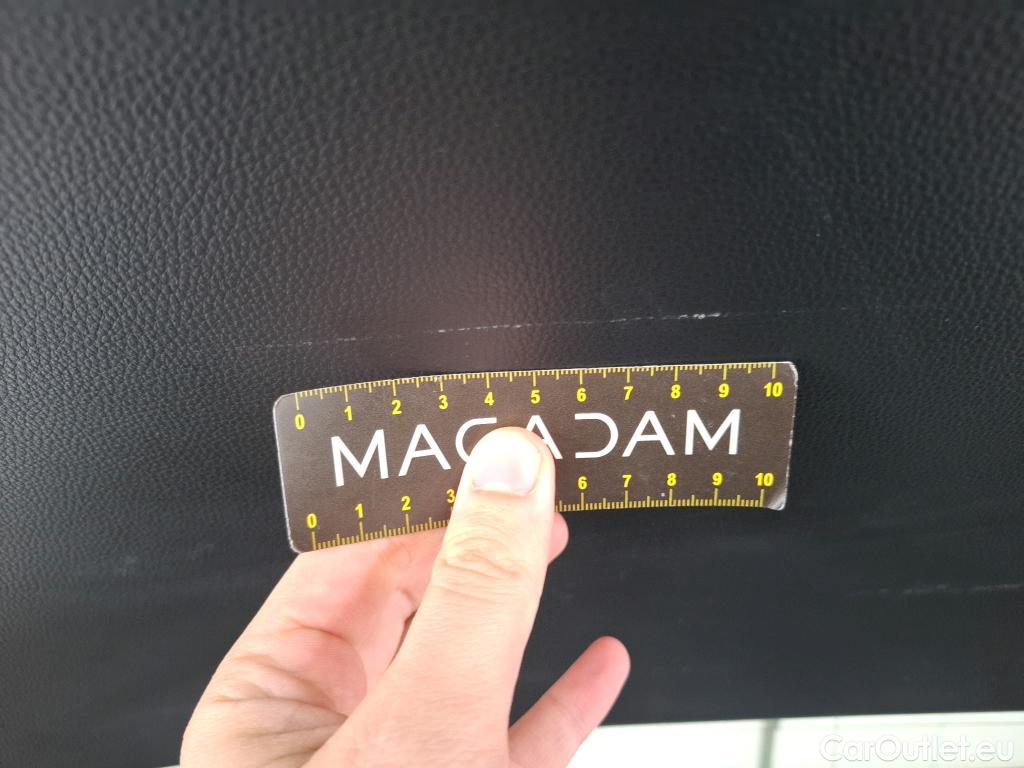  Toyota  RAV4 TOYOTA  Hybride / 2017 / 5P / SUV Hybride AWD 222ch Black Edition #11