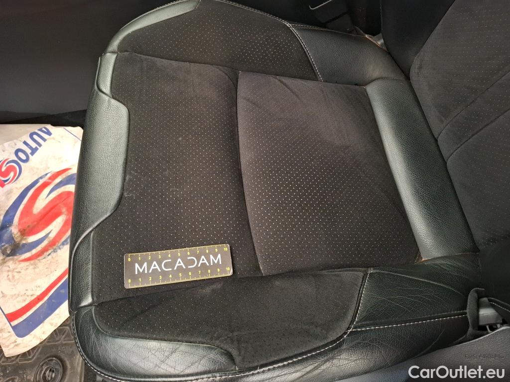  Toyota  RAV4 TOYOTA  Hybride / 2017 / 5P / SUV Hybride AWD 222ch Black Edition #19