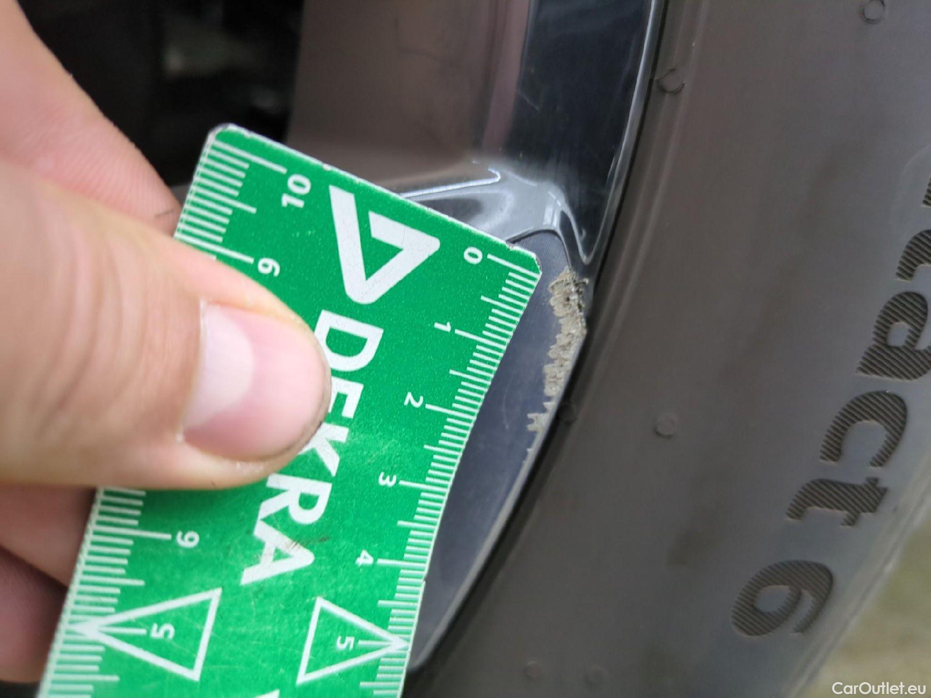  Toyota  Yaris Cross TOYOTA  Hybride / 2021 / 5P / SUV 1.5 HYBRID 116H DESIGN AUTO #7