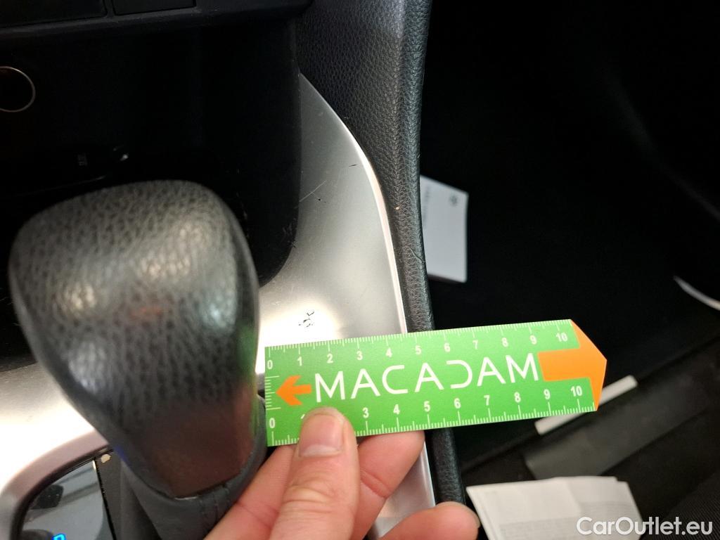  Toyota  Yaris TOYOTA  Hybride / 2019 / 5P / Berline Hybride 116h France Business Stage Acad #16