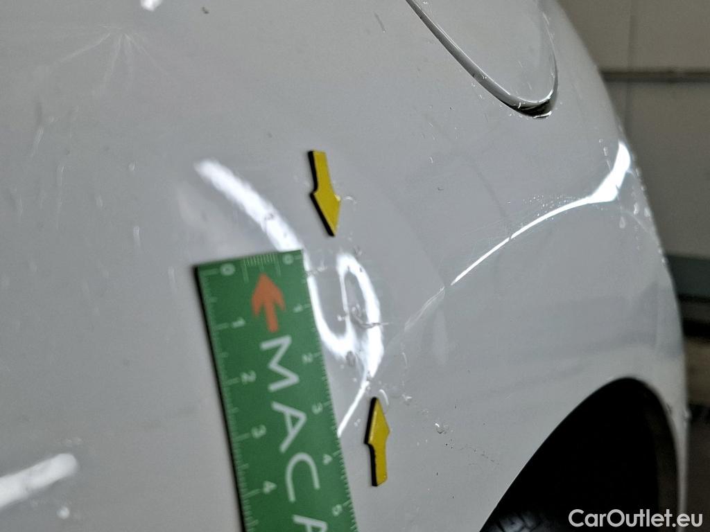  Toyota  Yaris TOYOTA  Hybride / 2019 / 5P / Berline Hybride 116h France Business Stage Acad #32