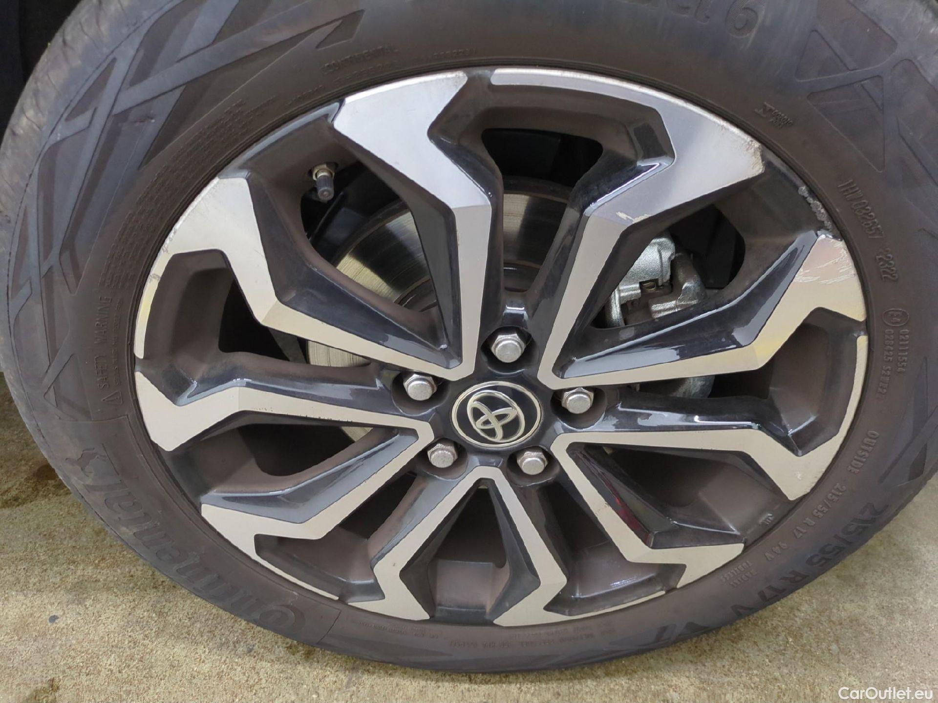  Toyota  Yaris Cross TOYOTA  Hybride / 2021 / 5P / SUV 1.5 HYBRID 116H DESIGN AUTO #2