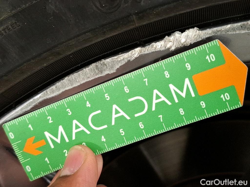  Volkswagen  Tiguan VOLKSWAGEN  / 2020 / 5P / SUV 1.4 eHybrid 245 DSG6 R-Line #7