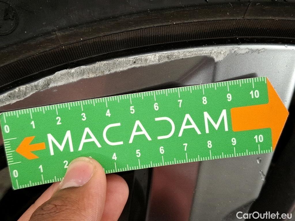  Volkswagen  Tiguan VOLKSWAGEN  / 2020 / 5P / SUV 1.4 eHybrid 245 DSG6 R-Line #8