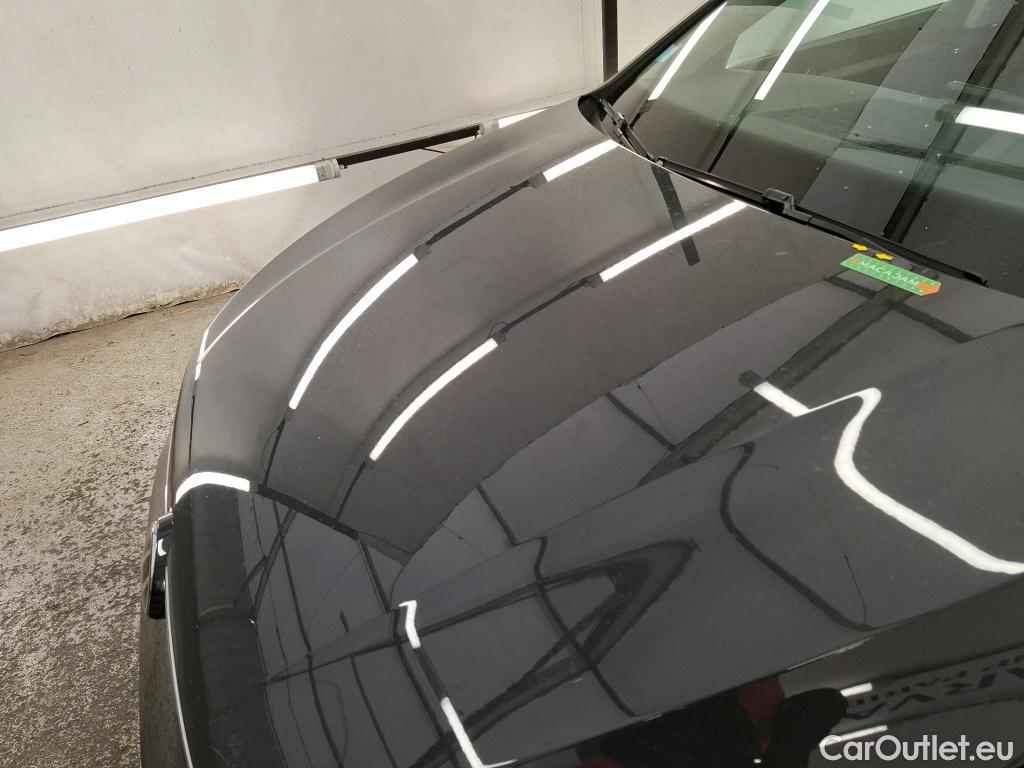  Volkswagen  Golf  VOLKSWAGEN SW / 2020 / 5P / Break 1.5 eTSI OPF 130 DSG7 Life Business #1