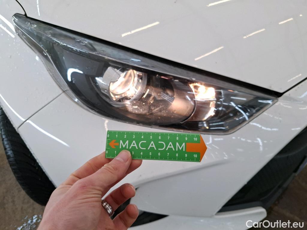  Toyota  Yaris TOYOTA  Hybride / 2019 / 5P / Berline Hybride 116h France Business Stage Acad #38