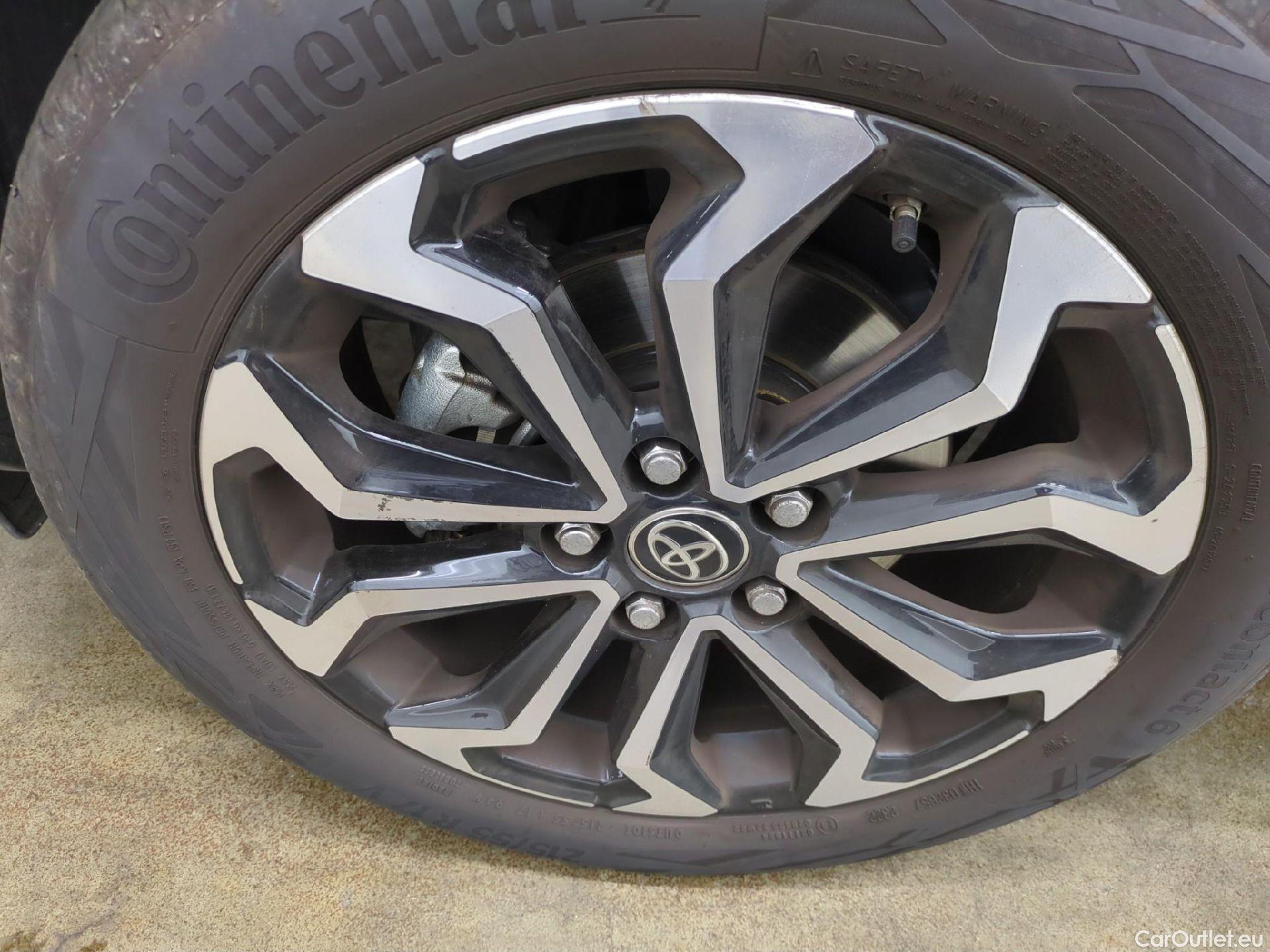  Toyota  Yaris Cross TOYOTA  Hybride / 2021 / 5P / SUV 1.5 HYBRID 116H DESIGN AUTO #8