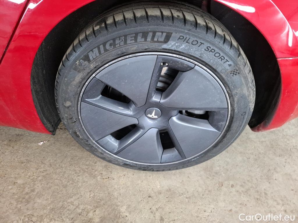  Tesla  Model 3 TESLA   2018 4P  Berline Grande Autonomie #26