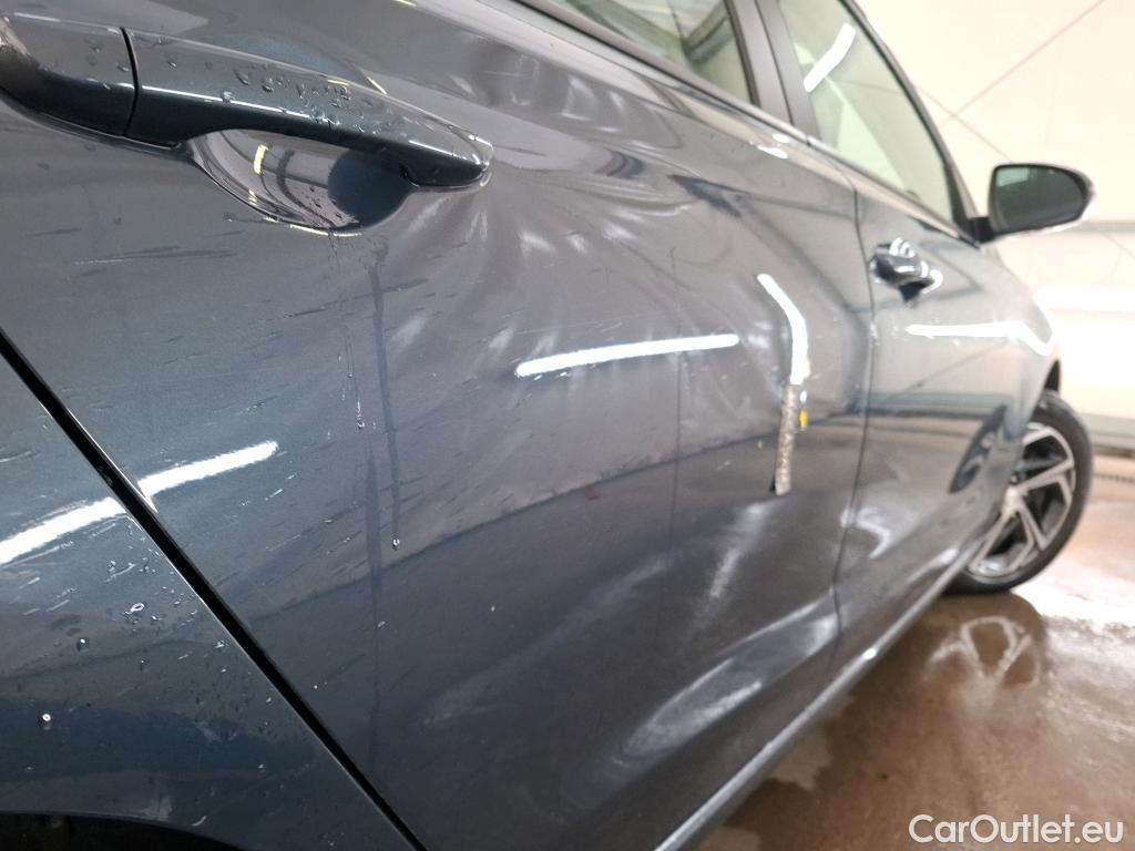  Hyundai  i30  Business 1.6 CRDi 115CV BVA7 E6d #25