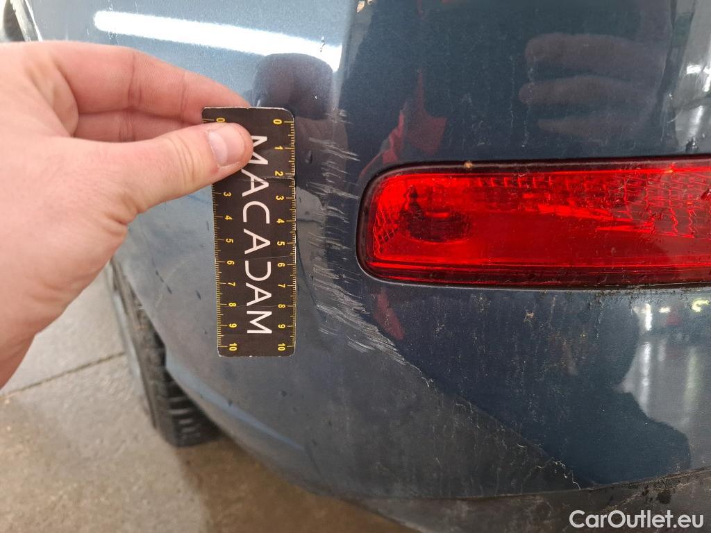  Hyundai  i30  Business 1.6 CRDi 115CV BVA7 E6d #6