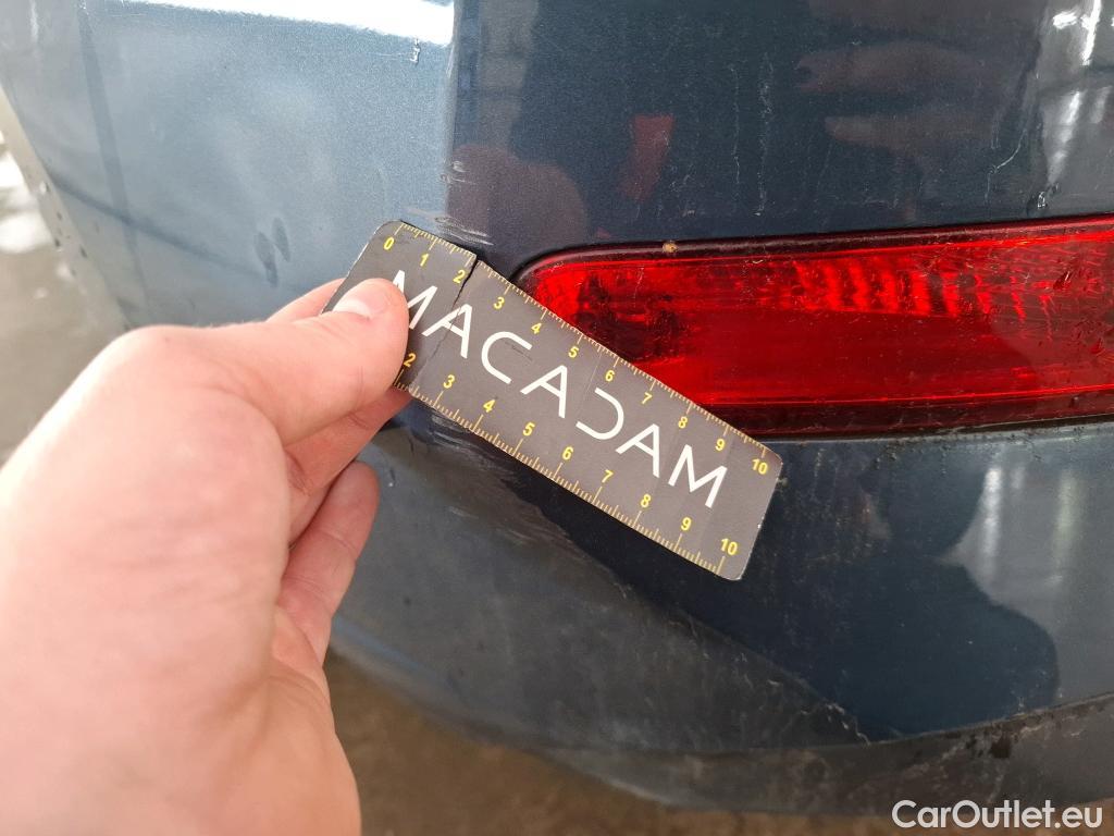  Hyundai  i30  Business 1.6 CRDi 115CV BVA7 E6d #7