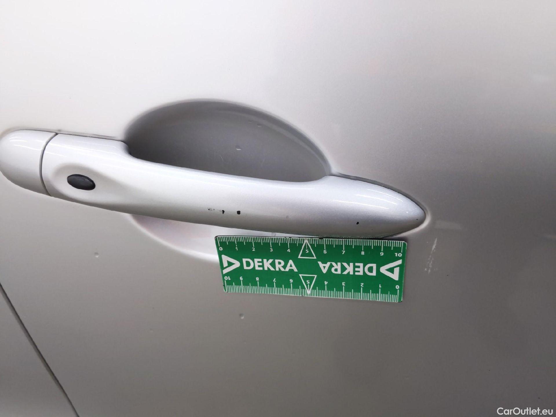  Renault  Clio  IV Intens 0.9 TCe 90CV BVM5 E6 #22