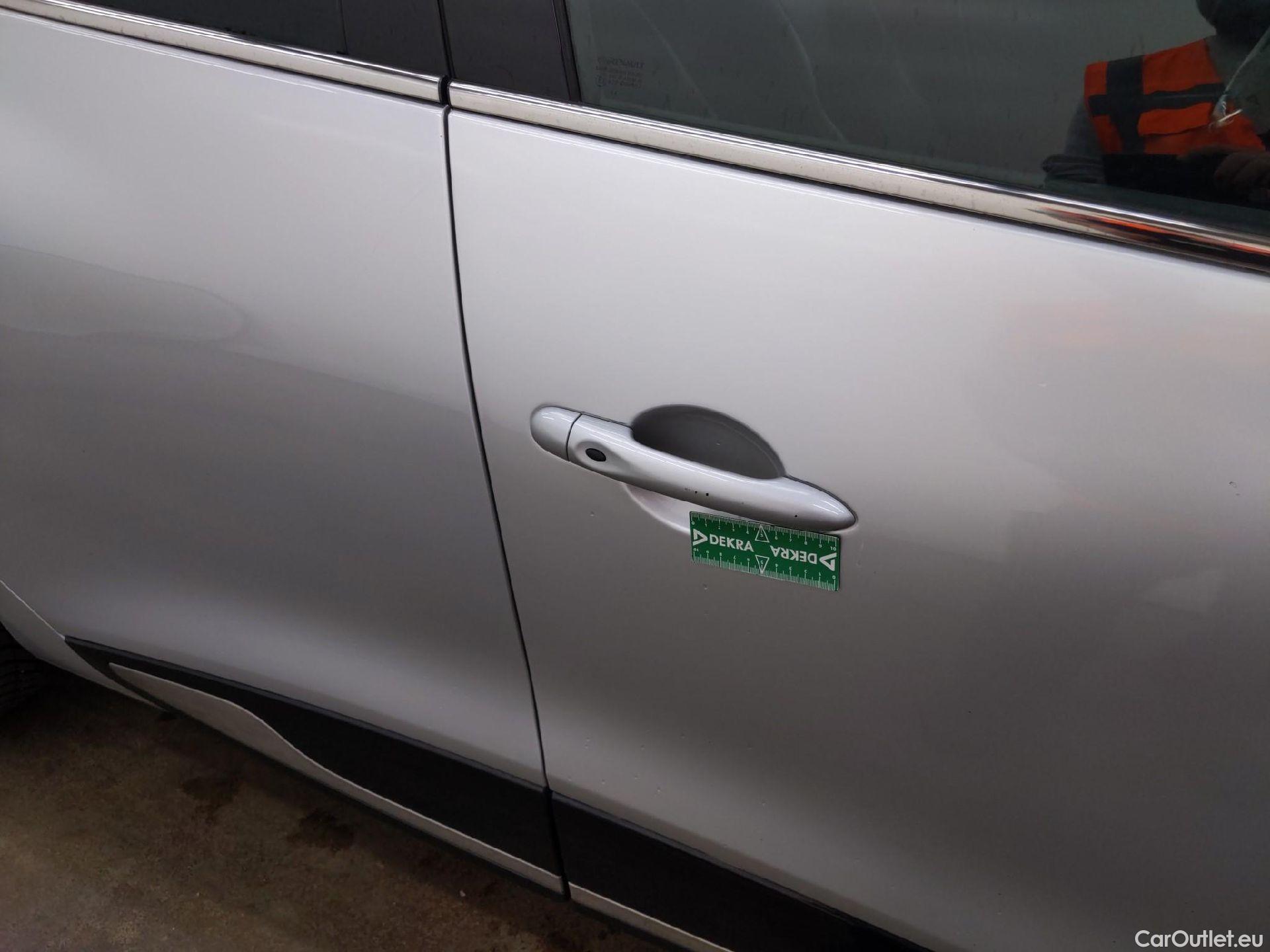  Renault  Clio  IV Intens 0.9 TCe 90CV BVM5 E6 #23