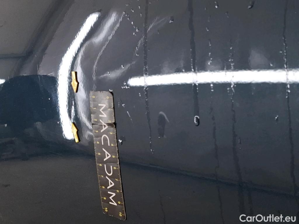  Hyundai  i30  Business 1.6 CRDi 115CV BVA7 E6d #19