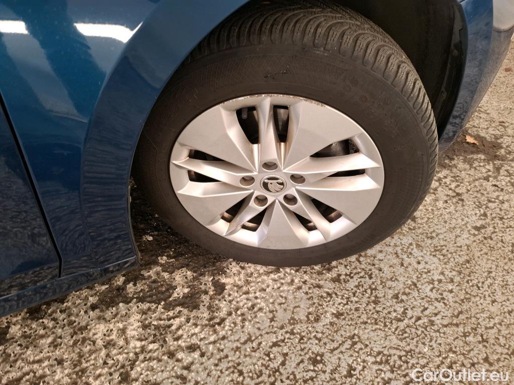  Skoda  Octavia  Break Business 2.0 TDI 115CV BVA7 E6d #12