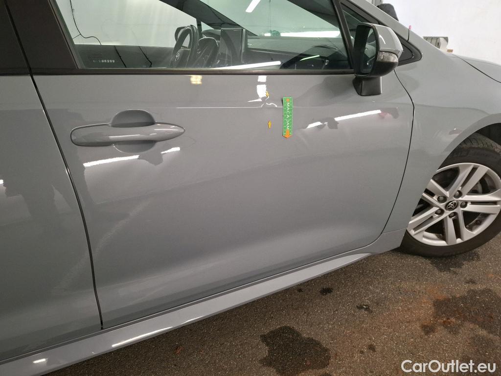  Toyota  Corolla TOYOTA  / 2018 / 5P / Berline Hybride 122h Dynamic Business Beyond Zer #1