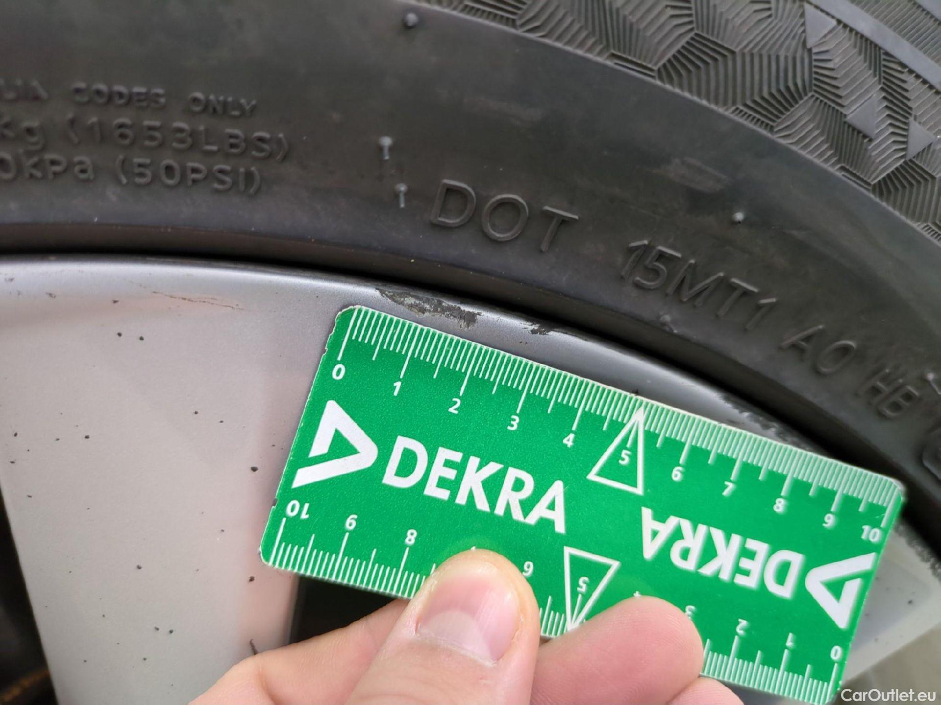  Skoda  Superb  Break Business 2.0 TDI 150CV BVA7 E6d #13