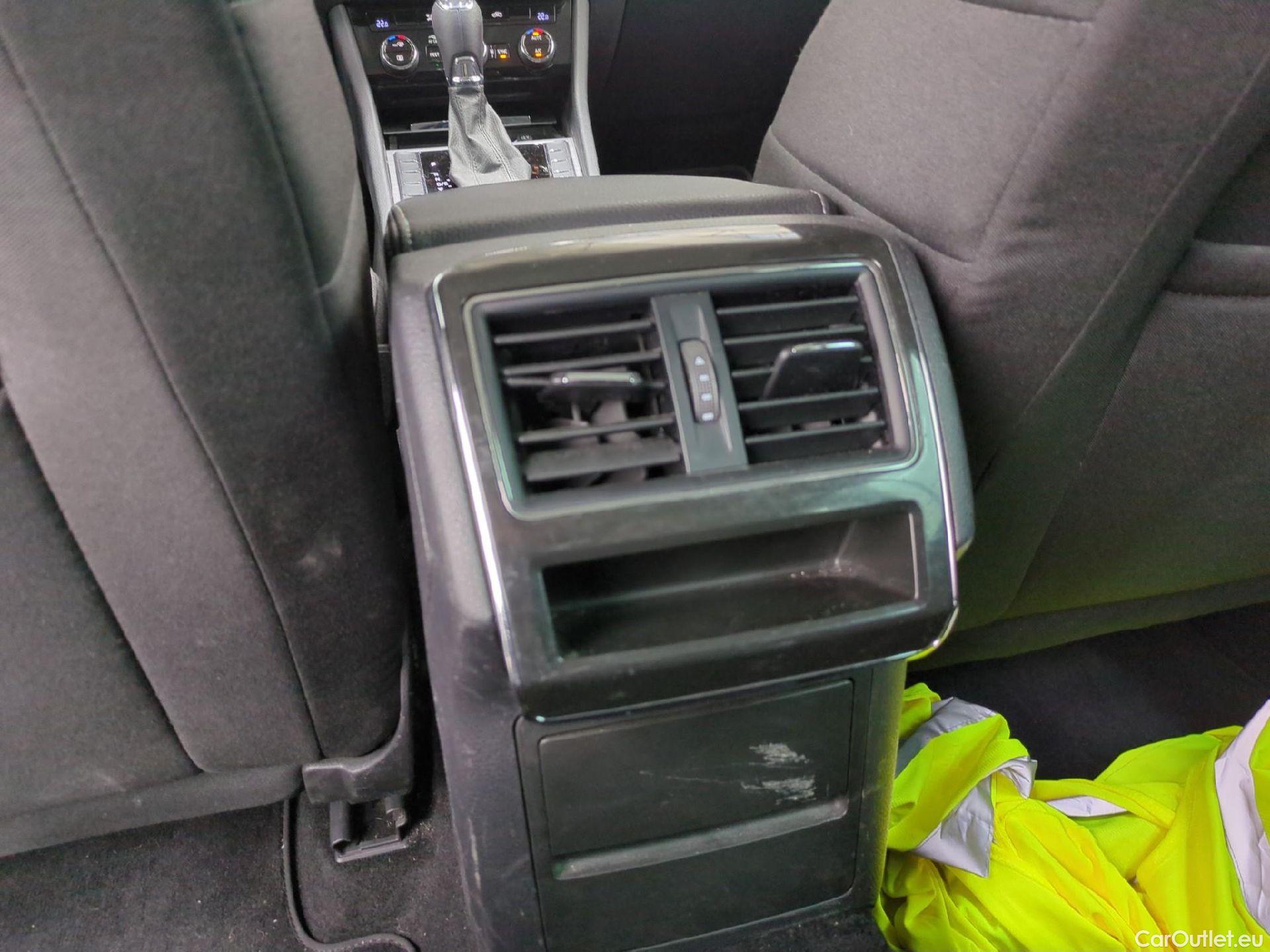  Skoda  Superb  Break Business 2.0 TDI 150CV BVA7 E6d #6